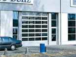 Sekčné priemyselné brány